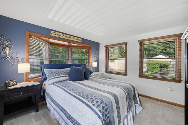 328 North Maple Street, Enfield, CT 06082