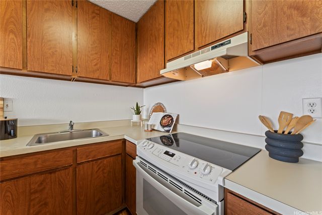 350 Aoloa Street B128, Kailua, HI 96734