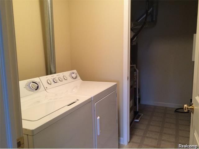 14210 Addington Drive, Commerce Twp, MI 48390