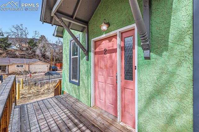 2 Narrows Road, Manitou Springs, CO 80829