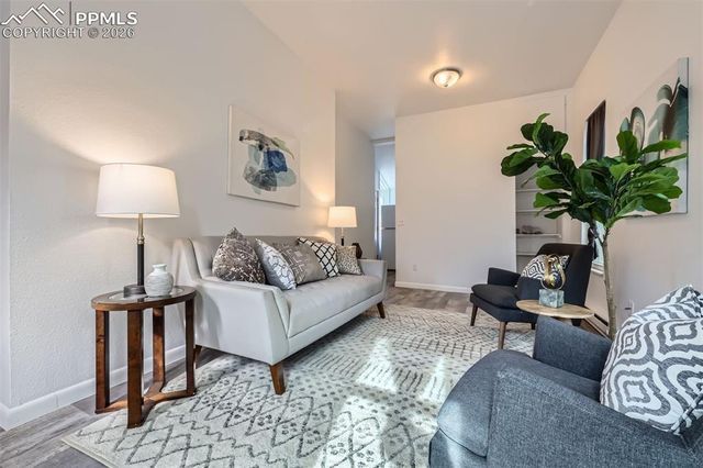 2 Narrows Road, Manitou Springs, CO 80829