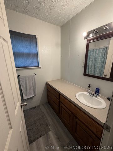 19 S Orphan Street, Pryor, OK 74361