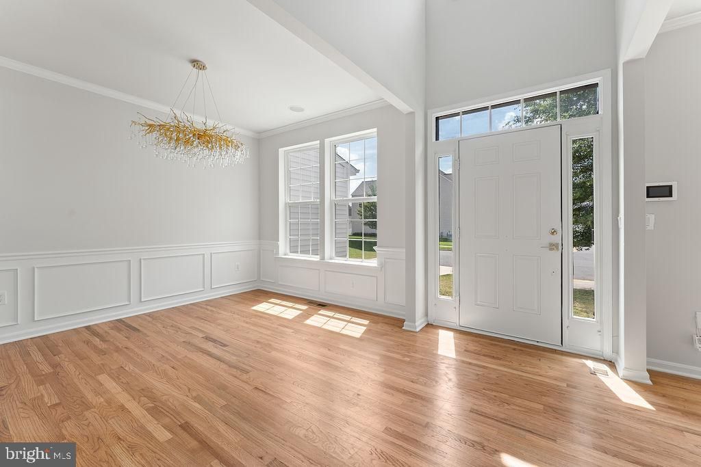 15186 JENNERETTE LN, Woodbridge, VA 22193
