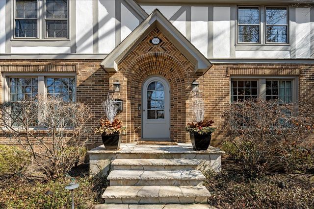 955 Vernon Avenue, Winnetka, IL 60093