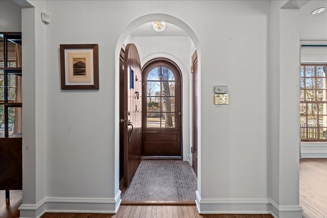 955 Vernon Avenue, Winnetka, IL 60093