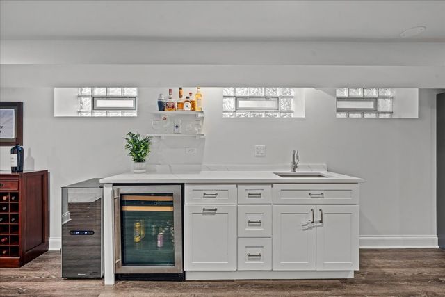 955 Vernon Avenue, Winnetka, IL 60093