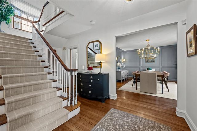 955 Vernon Avenue, Winnetka, IL 60093