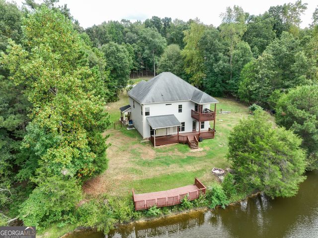 241 Spring Hill Drive, Ellerslie, GA 31807