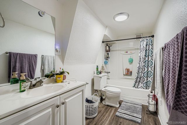 6700 W 37th Place, Wheat Ridge, CO 80033