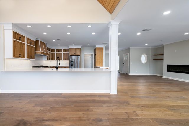 4175 CEDAR POINT RD, Lakeland, TN 38002