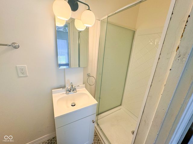 1464 N Chester Avenue, Indianapolis, IN 46201