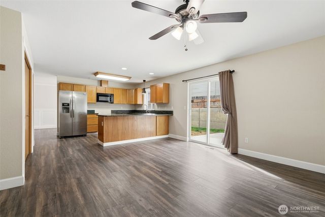 402 Lacey Avenue, Selah, WA 98942