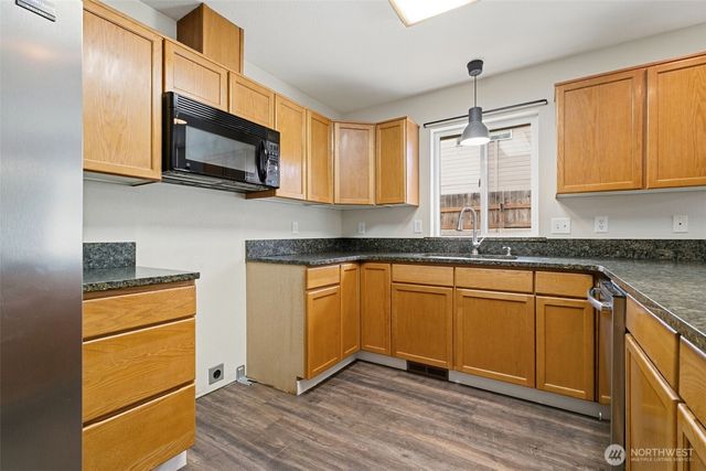 402 Lacey Avenue, Selah, WA 98942