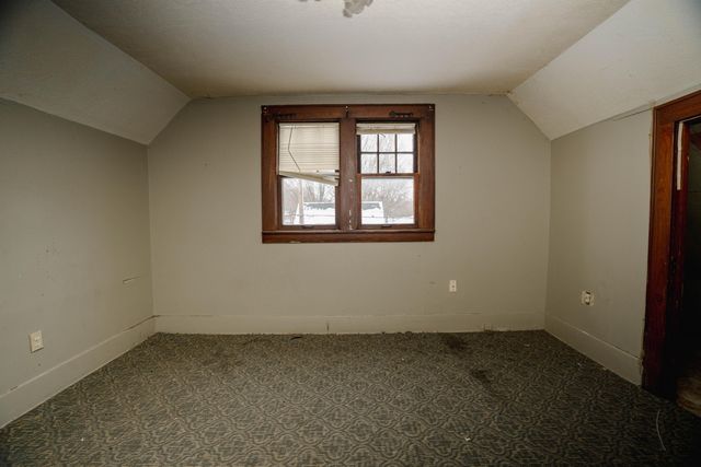 1522 Robertson Avenue, Lansing, MI 48915