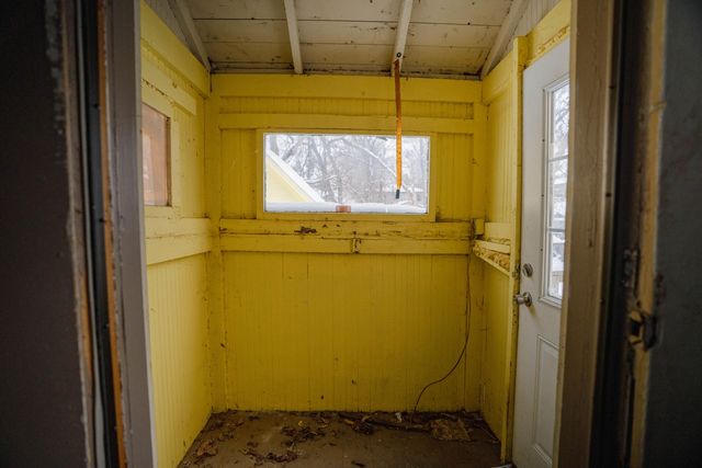 1522 Robertson Avenue, Lansing, MI 48915