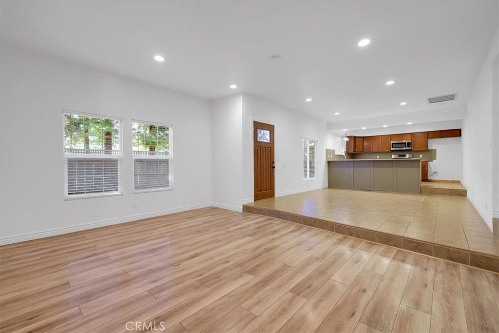 Image 13 of property listing at 2085 Mulberry Street, Chico, CA 95928