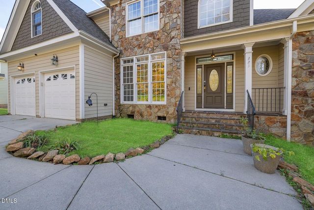 223 Kinvara Court, Wake Forest, NC 27587