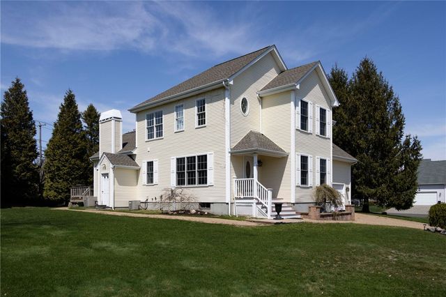 25 Southern View Drive, Narragansett, RI 02882
