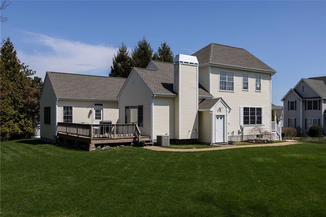25 Southern View Drive, Narragansett, RI 02882