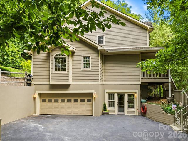 840 and 856 Stoney Stream Lane, Arden, NC 28704