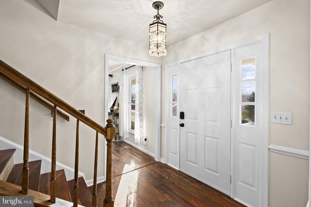 105 CHINABERRY DR, Fredericksburg, VA 22407