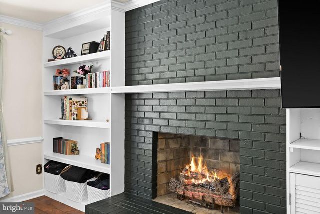 105 CHINABERRY DR, Fredericksburg, VA 22407