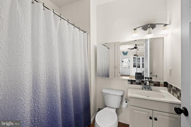 105 CHINABERRY DR, Fredericksburg, VA 22407