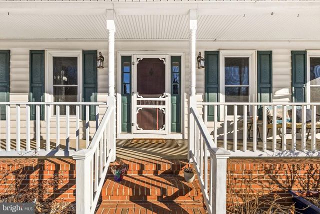 105 CHINABERRY DR, Fredericksburg, VA 22407