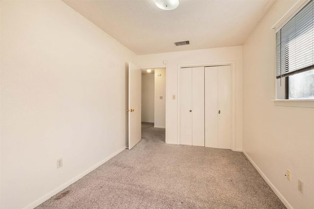 200 Concho ST B, Lockhart, TX 78644