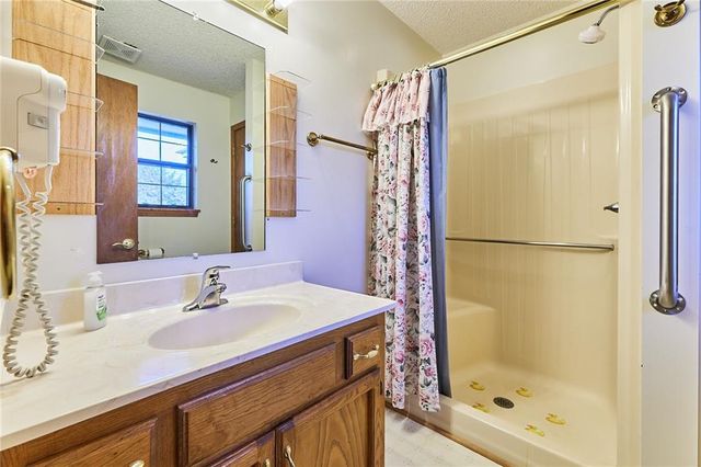 3253 Concord Church Road, Bates City, MO 64011