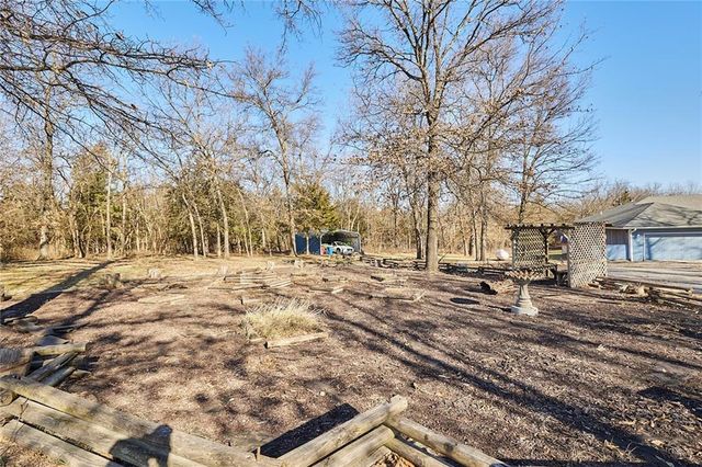 3253 Concord Church Road, Bates City, MO 64011