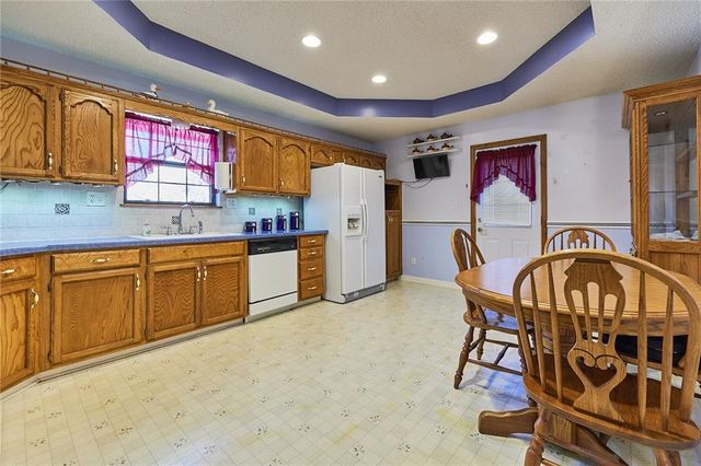 3253 Concord Church Road, Bates City, MO 64011