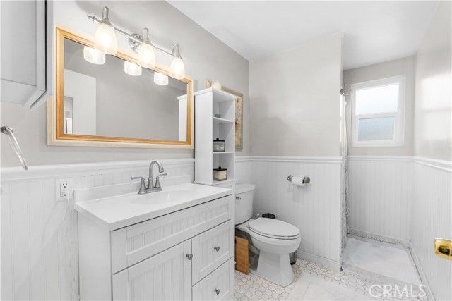 1335 W Ivyton, Lancaster, CA 93534