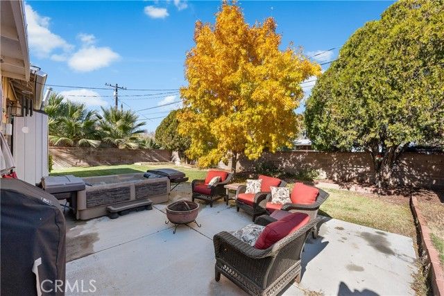 1335 W Ivyton, Lancaster, CA 93534