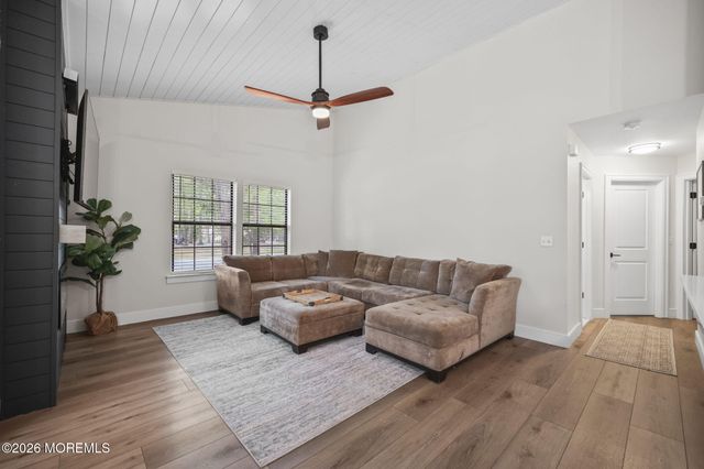 1900 Lilly Lane, Jackson, NJ 08527