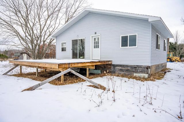 N13413 12th Avenue, Necedah, WI 54646