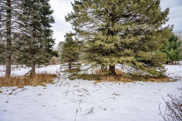 N13413 12th Avenue, Necedah, WI 54646