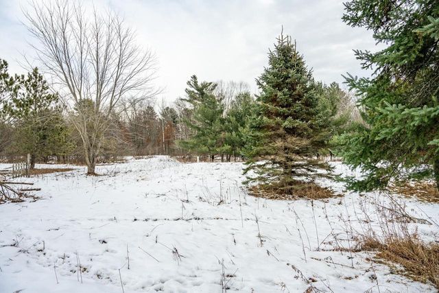 N13413 12th Avenue, Necedah, WI 54646