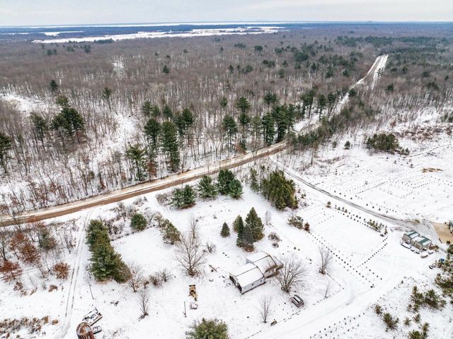 N13413 12th Avenue, Necedah, WI 54646