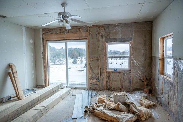 N13413 12th Avenue, Necedah, WI 54646