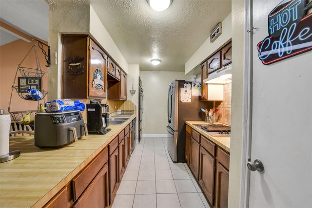 1223 River Rock Drive, Missouri City, TX 77489