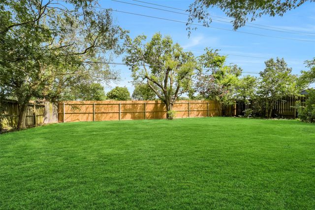 1223 River Rock Drive, Missouri City, TX 77489