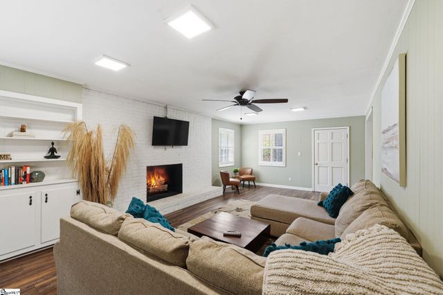 117 Birchwood Drive, Greenville, SC 29605