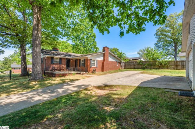 117 Birchwood Drive, Greenville, SC 29605