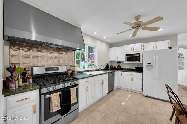 402 Morgan Parkway, Brielle, NJ 08730