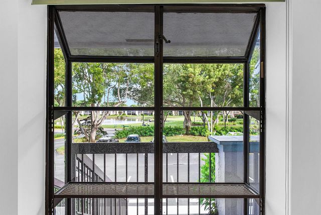 5054 Golfview Court 1525, Delray Beach, FL 33484