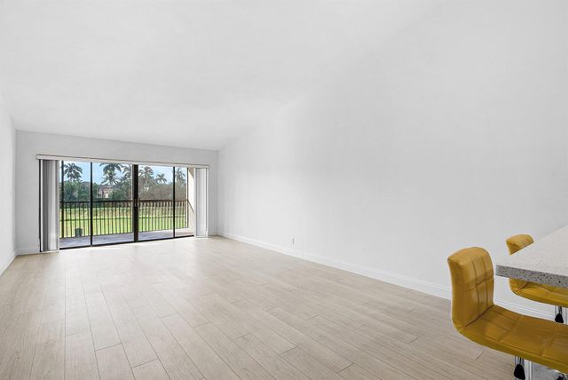 5054 Golfview Court 1525, Delray Beach, FL 33484