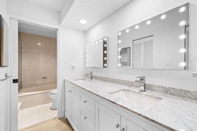 5054 Golfview Court 1525, Delray Beach, FL 33484