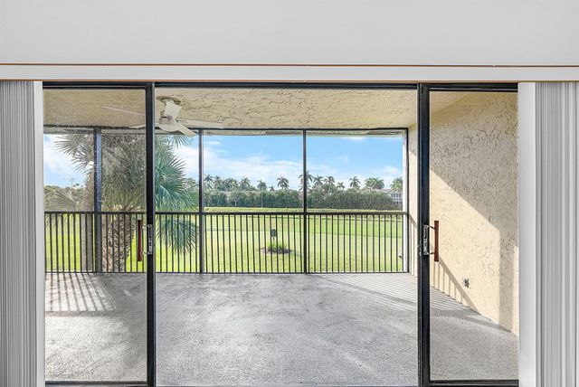 5054 Golfview Court 1525, Delray Beach, FL 33484