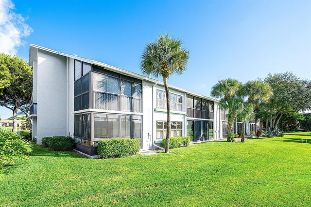 5054 Golfview Court 1525, Delray Beach, FL 33484